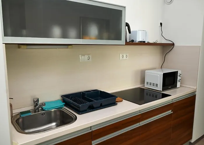 Lara Five Apartment