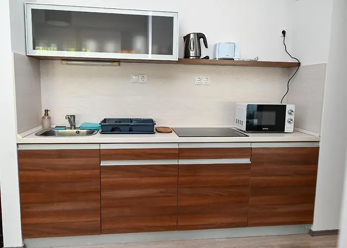 Lara Five Apartman